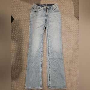 Wrangler Ladies Ultimate Riding Jeans Willow Light Wash 26 x 34